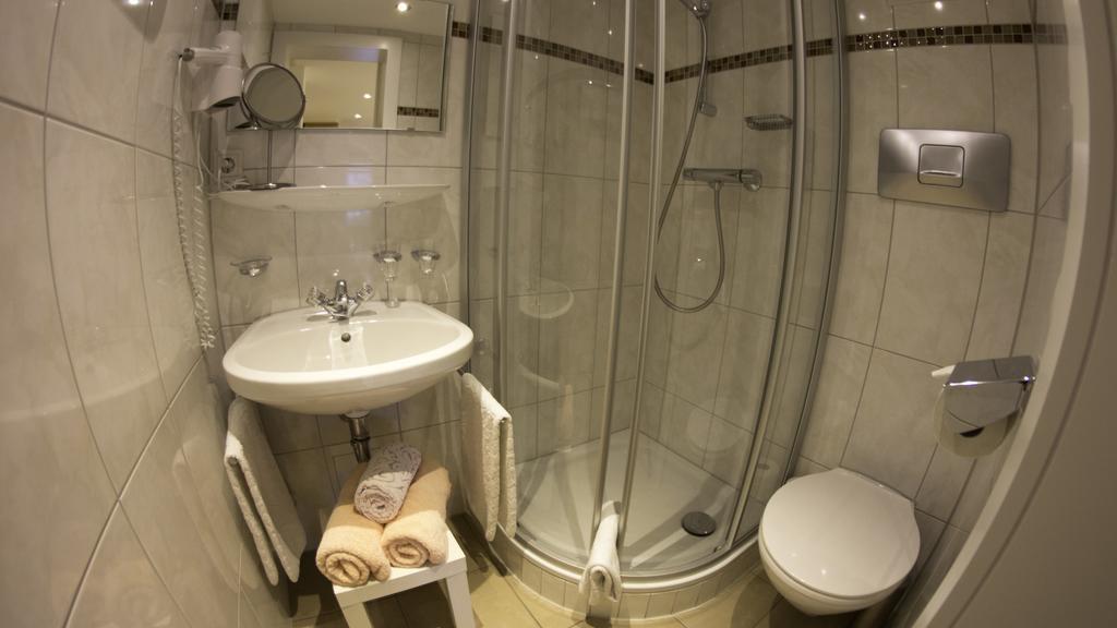 Pension Christophorus Hotel Garni Партенен Экстерьер фото